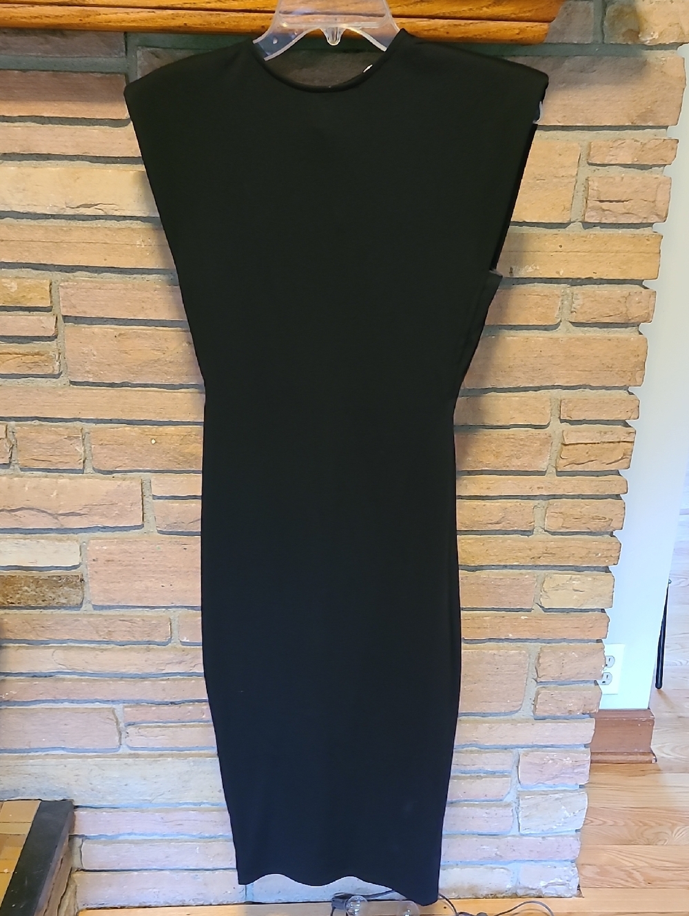 Steps New York Black Sleeveless Bodycon Midi Dress